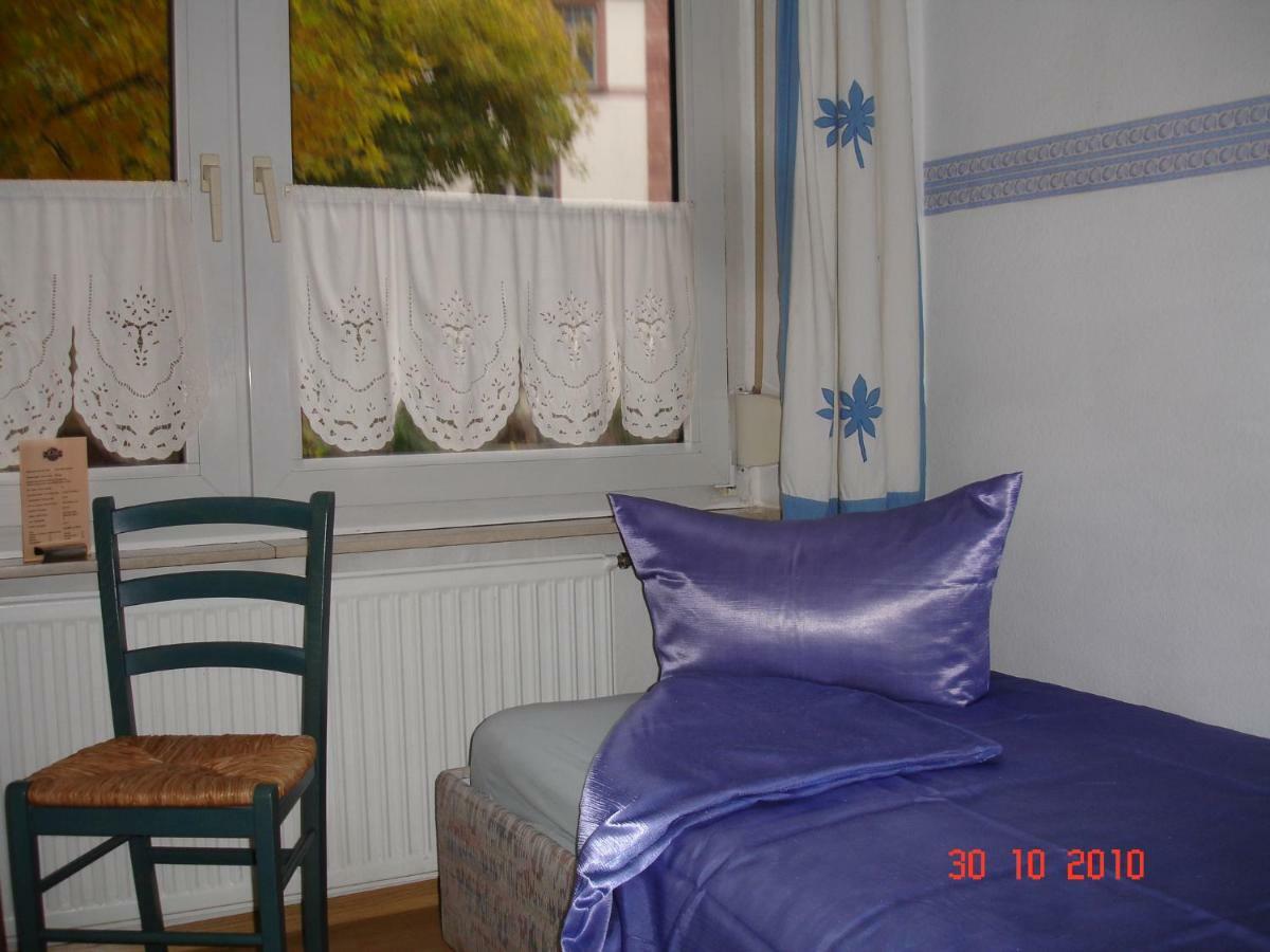 Acasa Bed & Breakfast Frankfurt am Main Eksteriør bilde